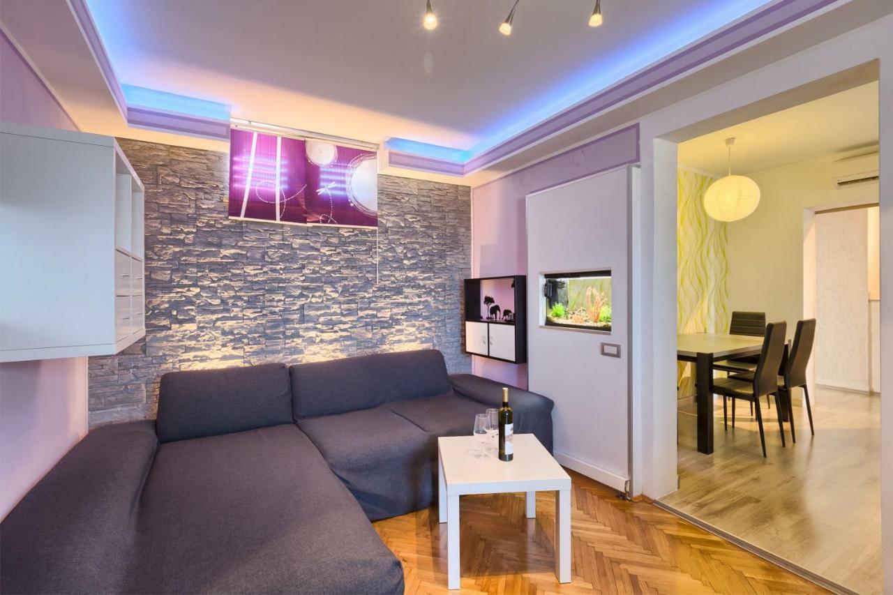 Active Apartment Pula Exterior photo