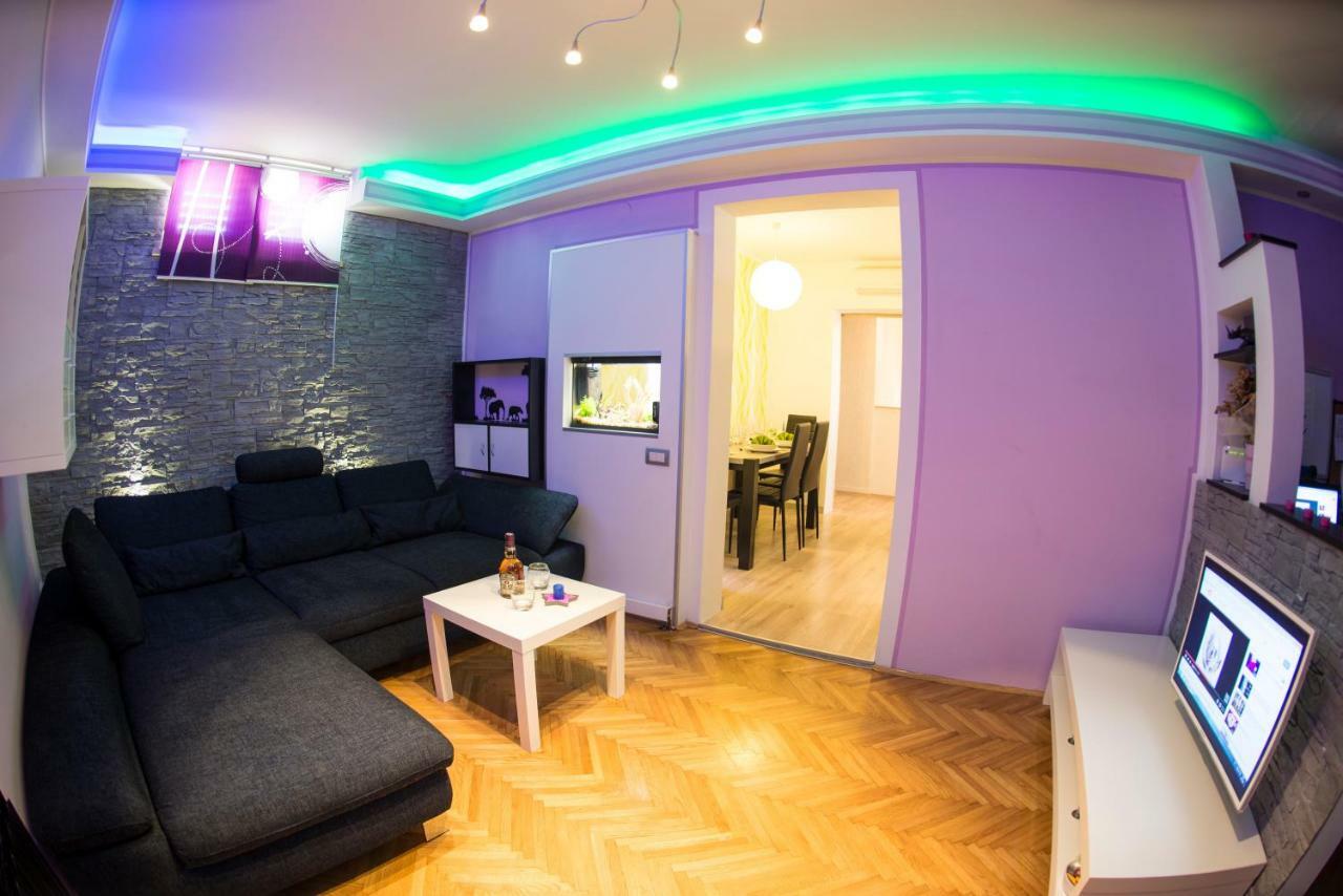 Active Apartment Pula Exterior photo
